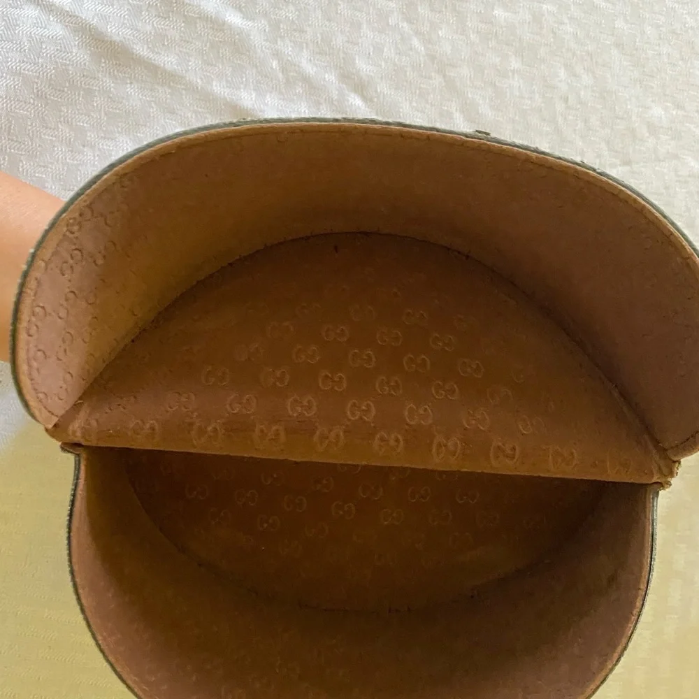 Gucci Women's Brown Gradient Shield Sunglasses Y2K